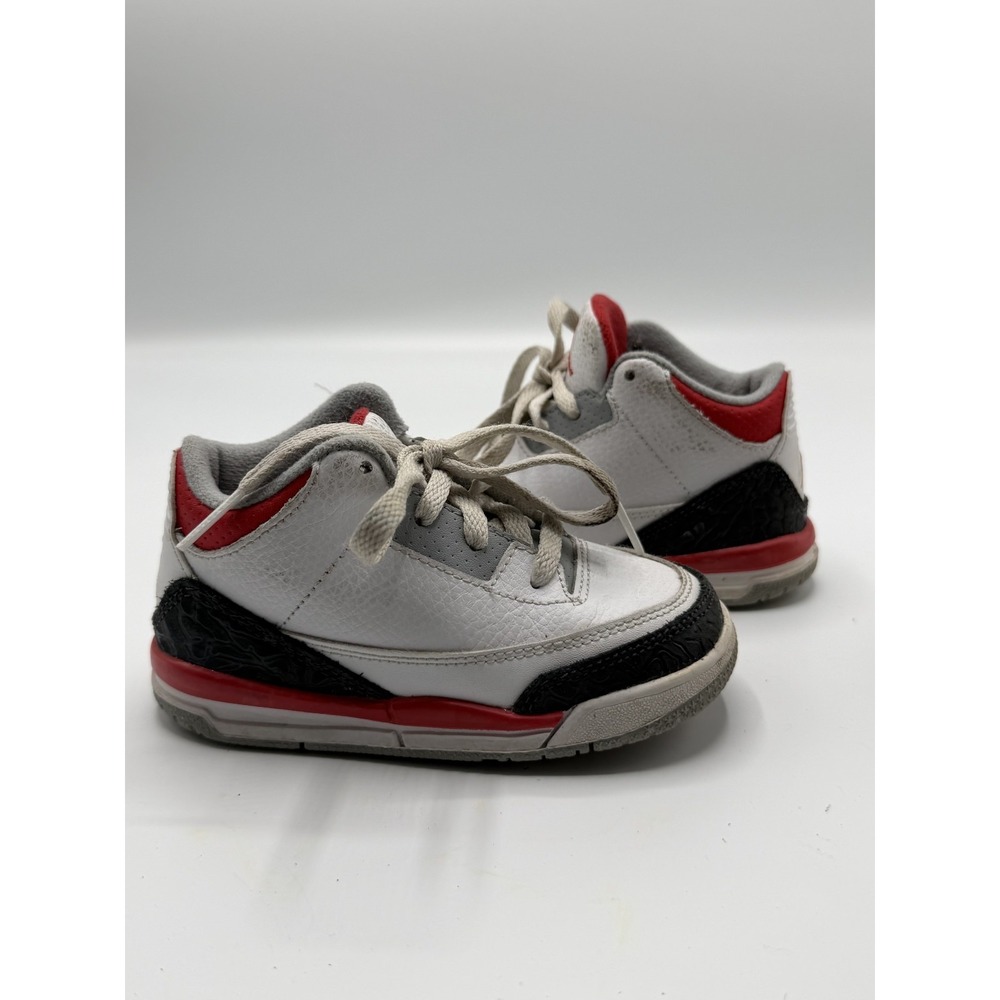 Jordan 3 Retro Fire Red 832033-120 Toddler Size 7.5C Pre-Owned No Box
